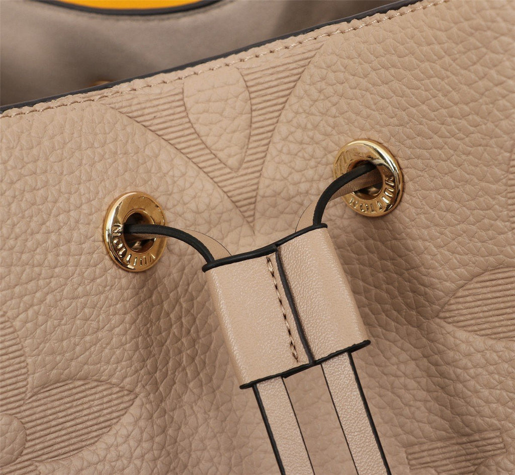 CRAFTY NÃ‰ONOÃ‰ BANDOULIERE MM 26CM LIGHT BEIGE