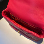 19 FLAP BAG 26 RED GOATSKIN