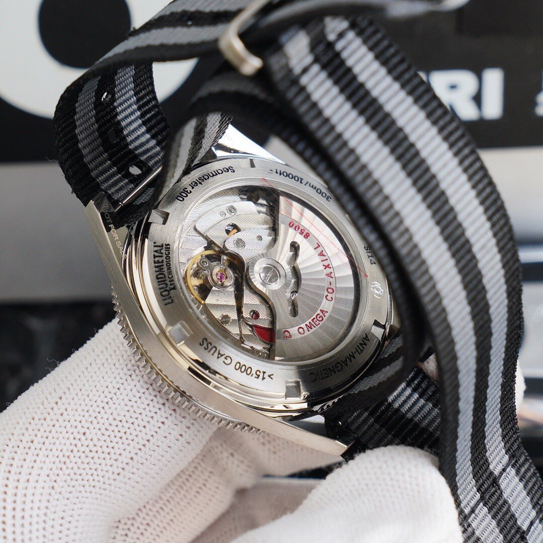 SEAMASTER 300M CO-AXIAL TEXTILE