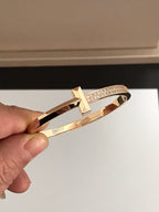 T1 WIDE DIAMOND HINGED BANGLE PINK GOLD