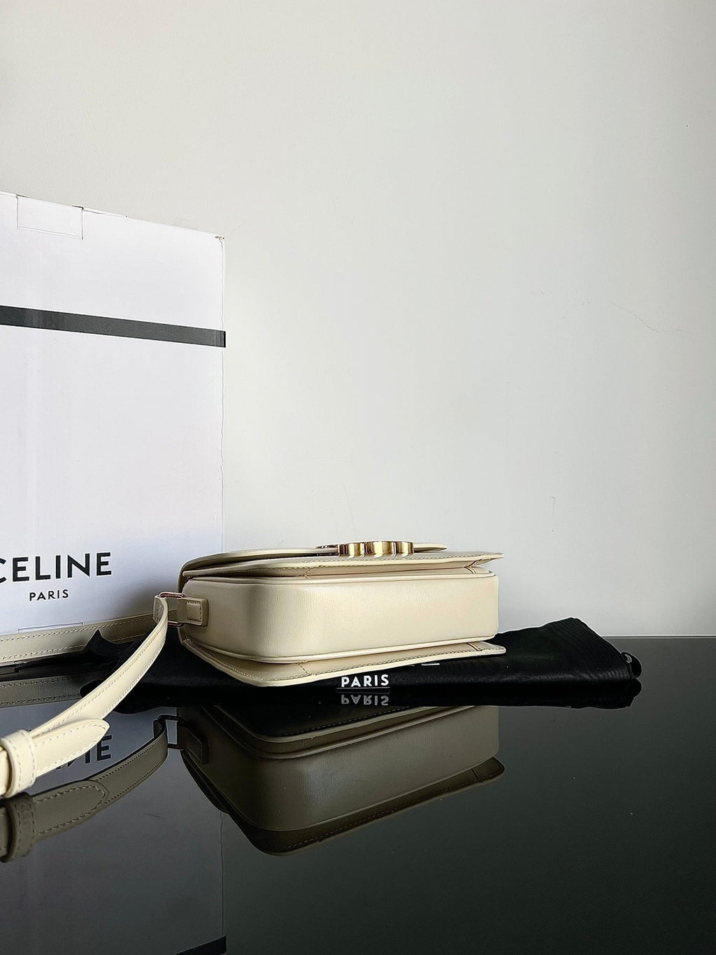 TEEN TRIOMPHE 18 CREAM CALFSKIN