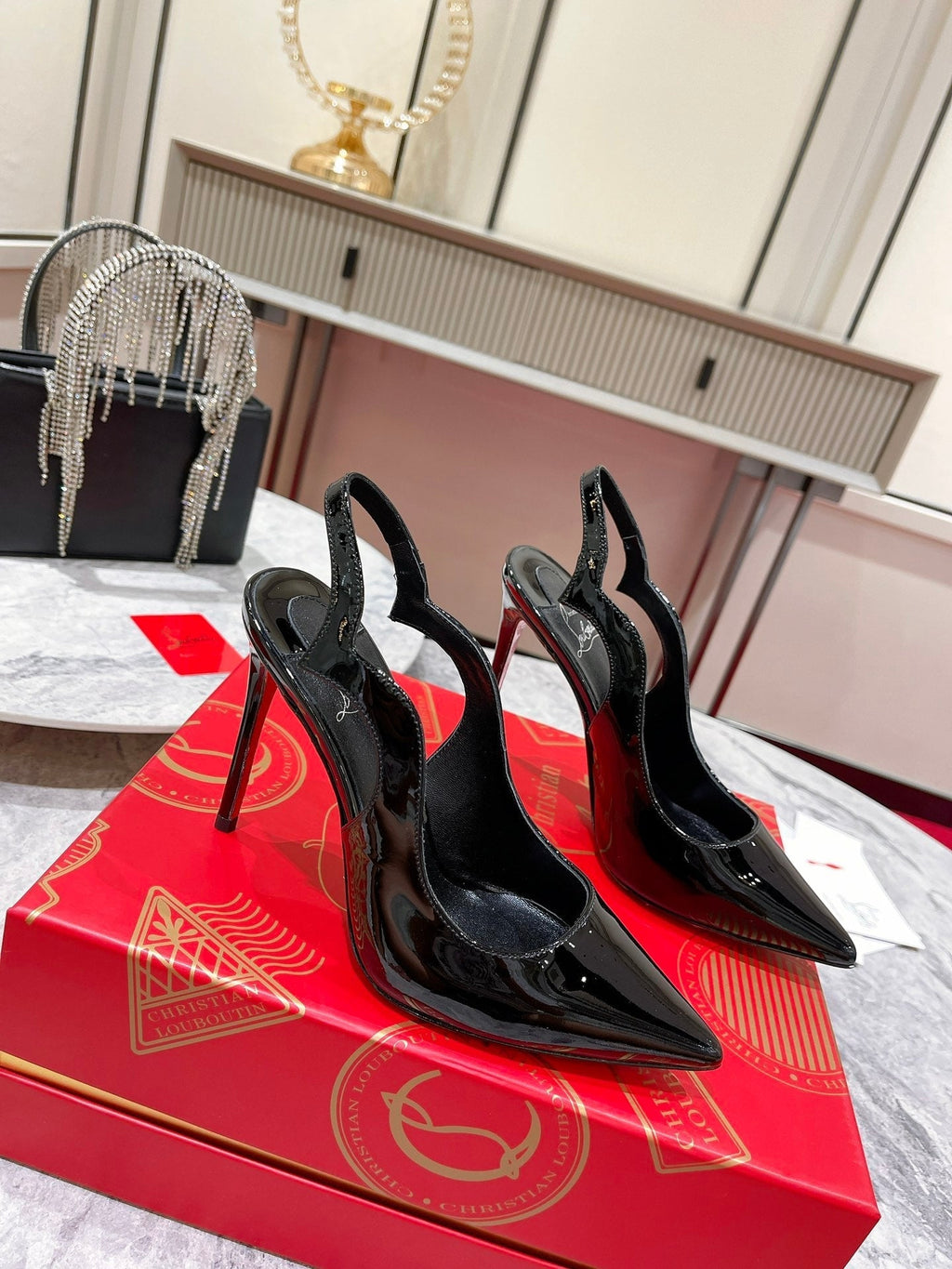 CL Hot Chick Sling 100 Mm Sling Back Pumps Patent Leather Black