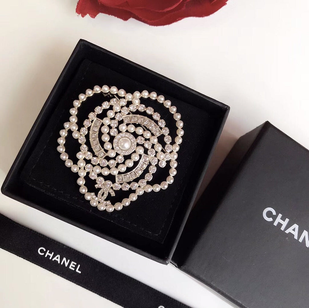 CC Brooch 155331