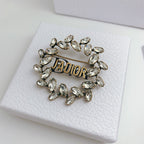 CD Brooch 02