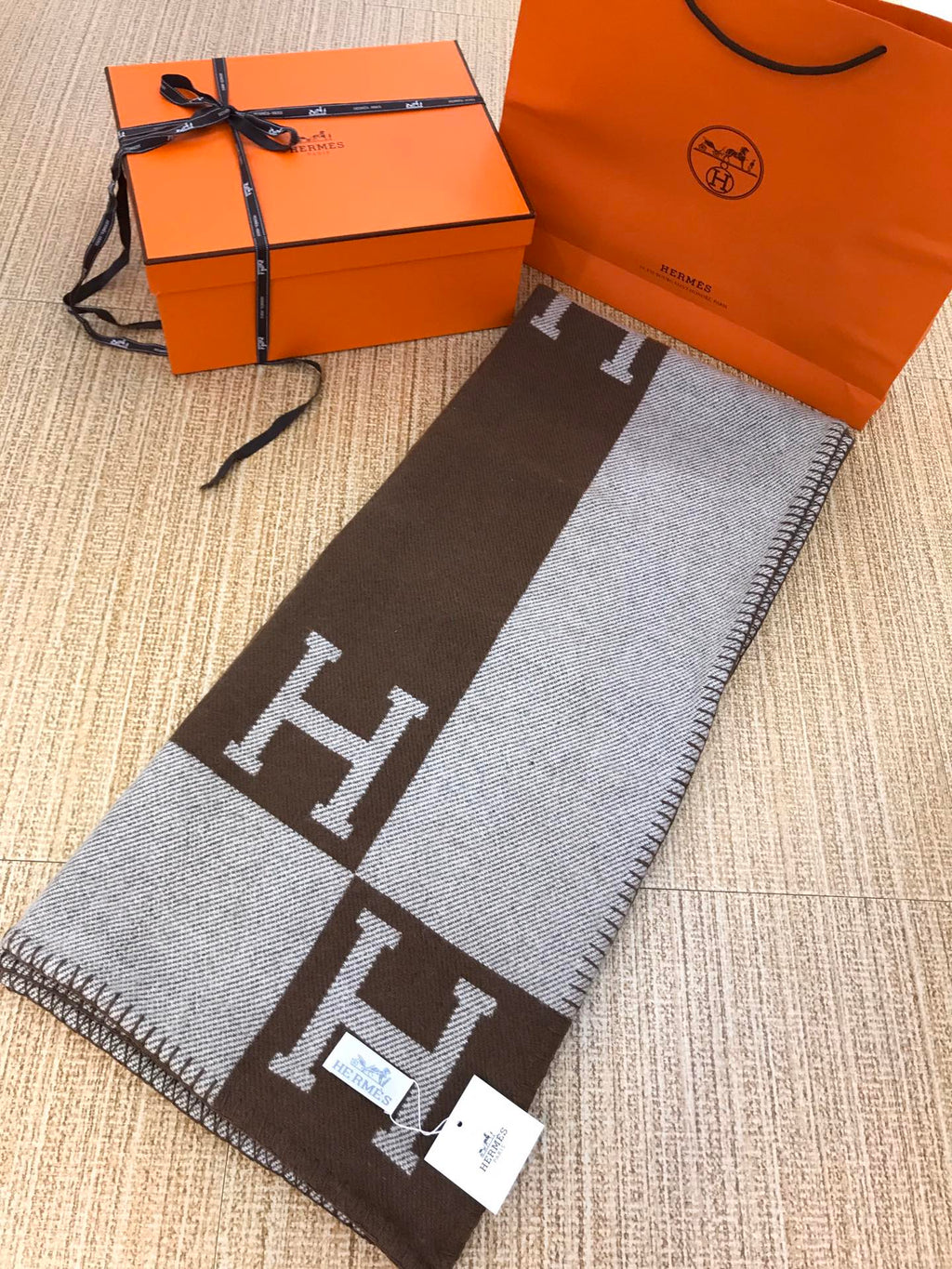 HM Avalon Blanket Brown Mix Gray Cashmere Wool 762022