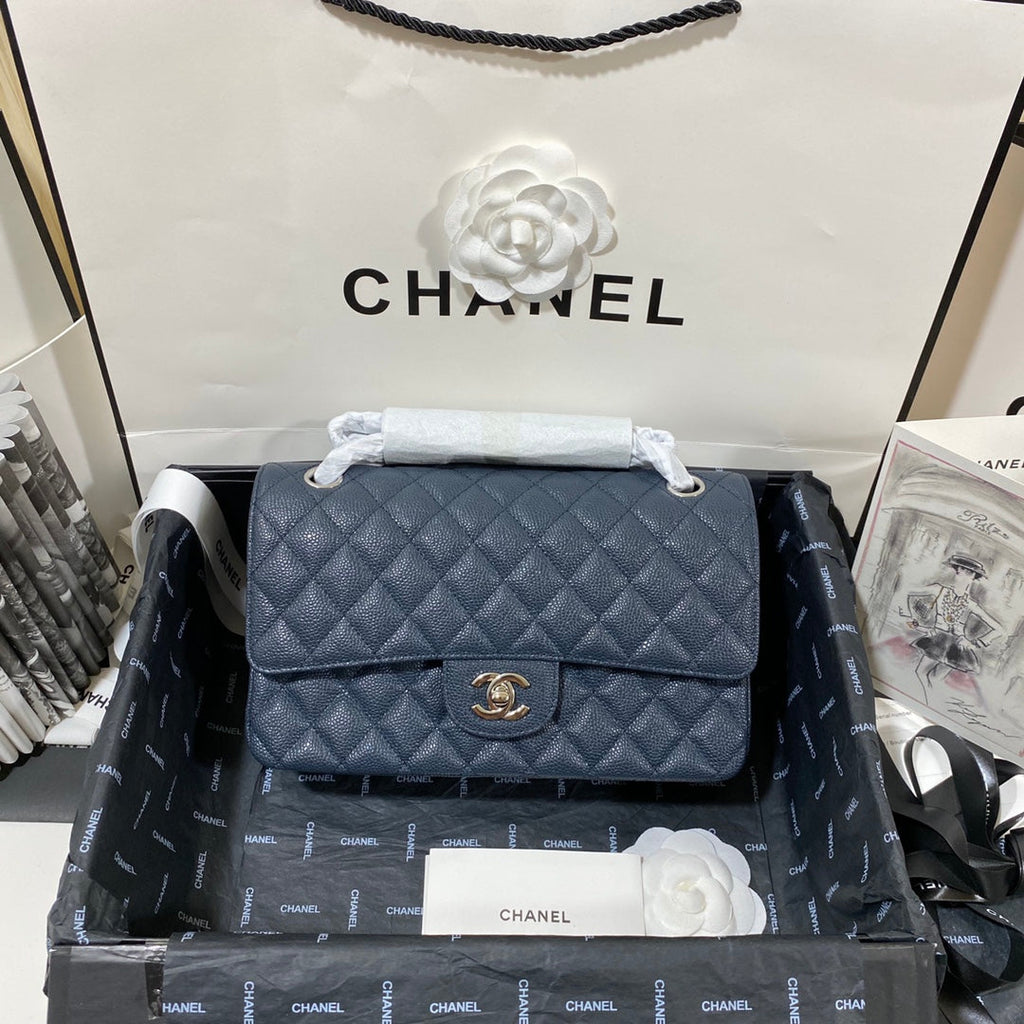 flap bag medium dark blue caviar shw