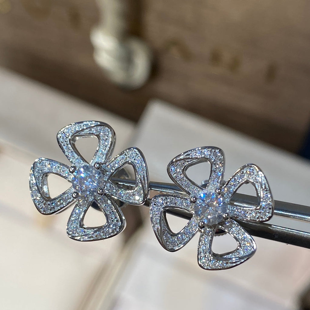 BVL FIOREVER DIAMOND STUD EARRINGS