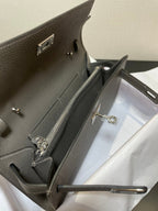 kelly to go wallet 20.5 etain epsom silver hardware