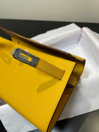 kelly to go wallet 20.5 yellow epsom silver hardware