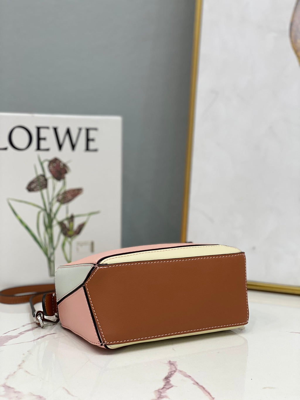 LOE MINI 18 PUZZLE BAG IN LIGHT PINK MIX YELLOW CALFSKIN