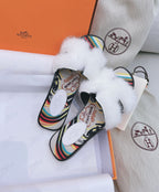 HM 25 Oran White Mink Fur Fabric 348090