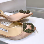 Manolo Buckle Slingback 7cm Light Pink Silk 208031