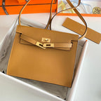 Kelly Danse II 22cm Gold Evercolor Leather Ghw