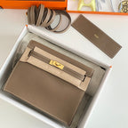 Kelly Danse II 22cm Dark Brown Evercolor Leather Ghw
