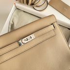 Kelly Danse II 22cm Beige Evercolor Leather Shw