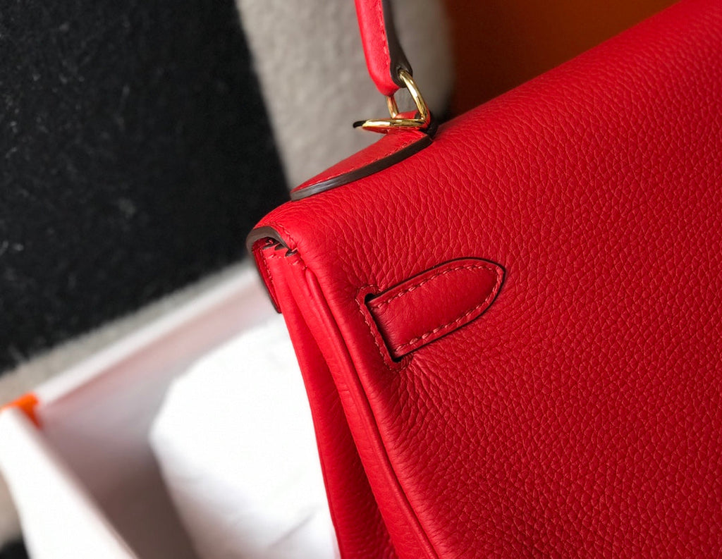 HM KELLY 25CM RED TOGO GOLD HARDWARE