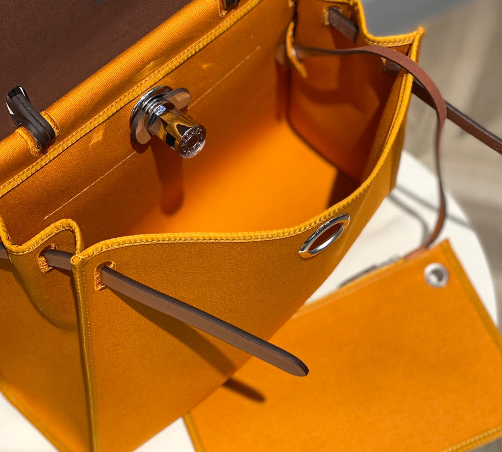 Herbag 31 Toile Dark Yellow Canvas Gold Cowhide Leather