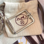 TUBE H BELT BUCKLE & REVERSIBLE KHAKI BROWN AND BLACK LEATHER STRAP 38MM SILVER HARDWARE