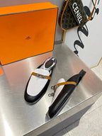 0Z MULE WHITE AND BLACK CALFSKIN WITH PATTERN