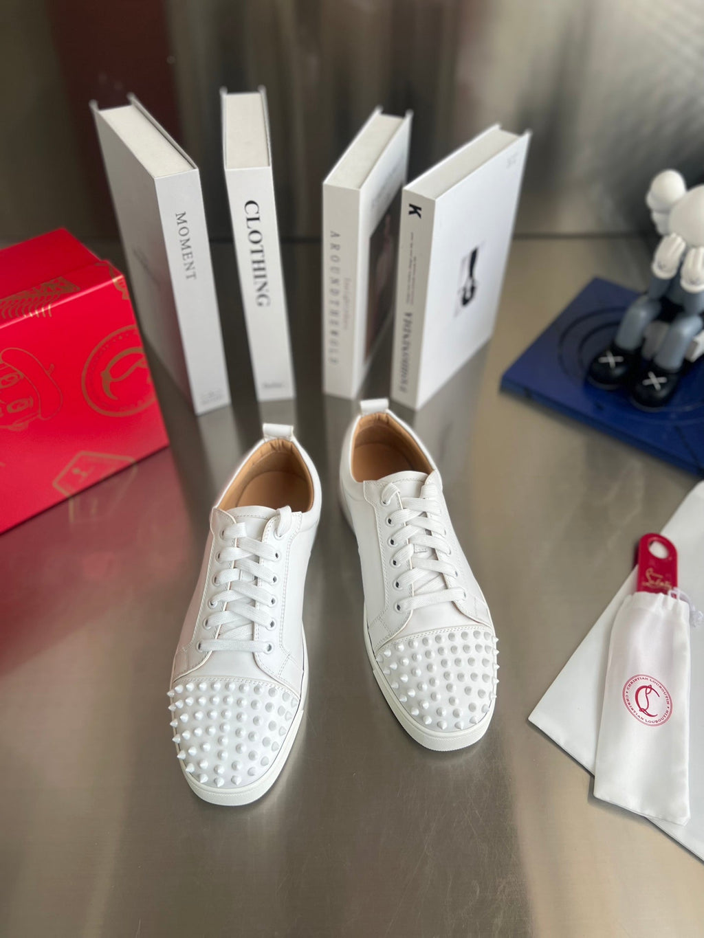 Christian Louboutin Louis Junior Spikes White Cowhide 332091