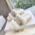 CD 25  Flat Slippers White Gray Wool 395564