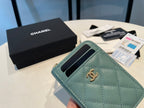 CC ZIPPED COIN PURSE 11 SAPPHIRE GRAINED CALFSKIN