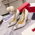 VT 25 Toe Pumps Diamond White Sheepskin