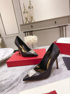 VT 25 Toe Pumps Diamond Black Sheepskin