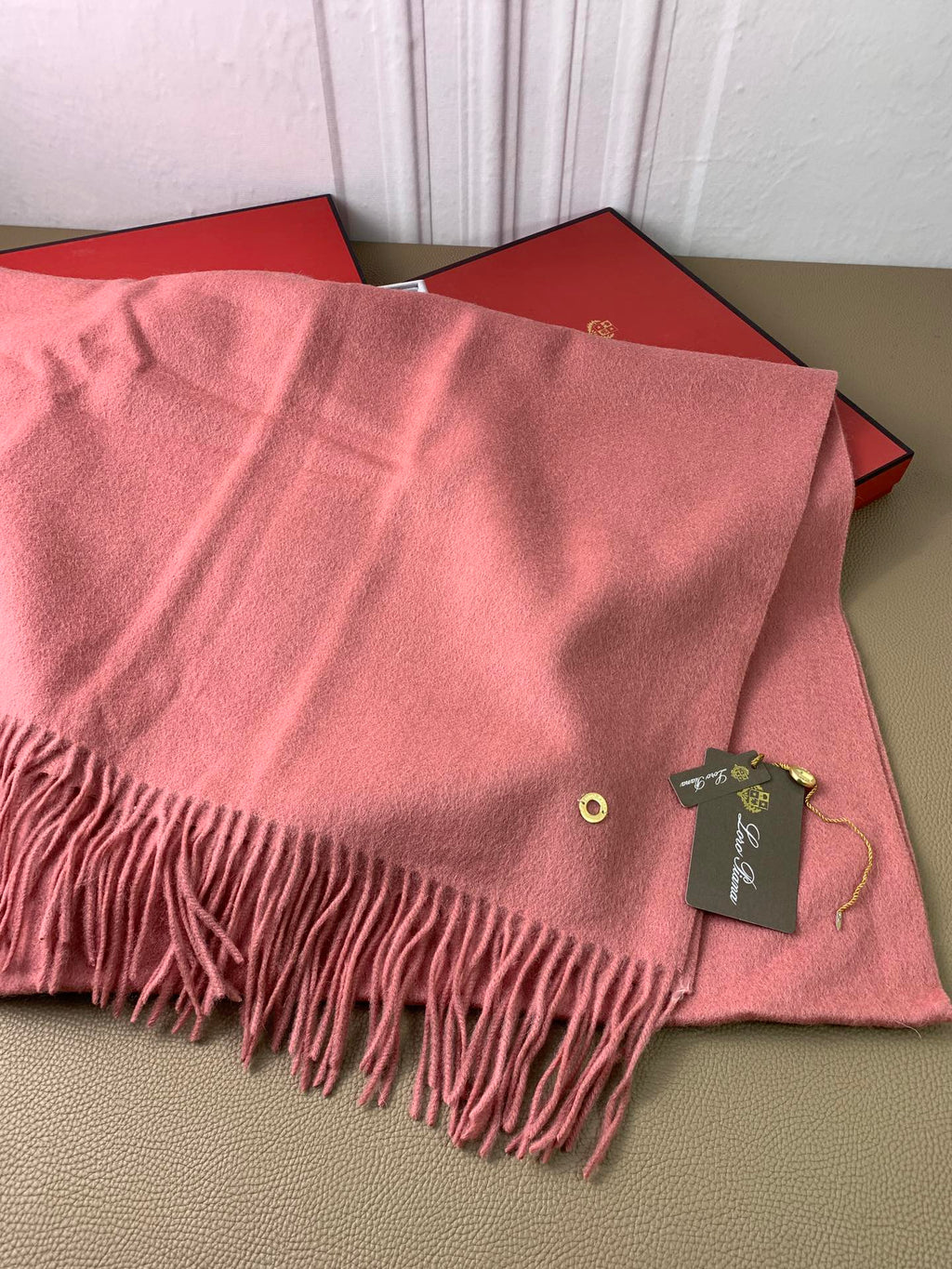LP Grande Unita Scarf 200 CM In Salmon Pink Wool Cashmere 378393