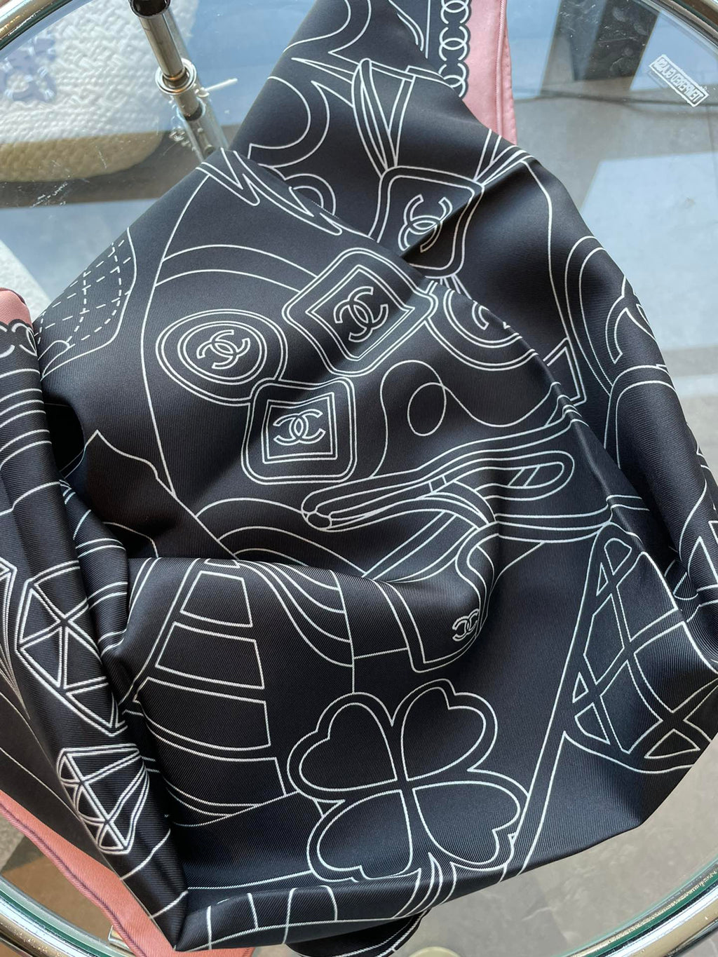 CC Square Scarf 90 CM In Black Mix White Pink Cashmere Silk 288707