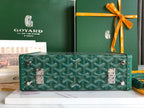 GRAND HÔTEL TRUNK BAG 24 IN GREEN GOYARDINE CANVAS AND CALFSKIN