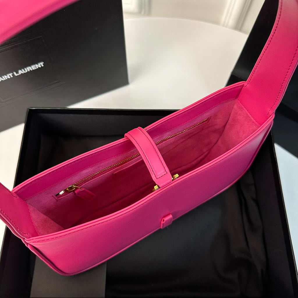 Le 5 a 7 24 Pink Lambskin Ghw