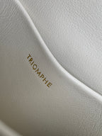 teen besace triomphe 18.5 white calfskin with chain