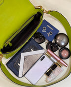 Baguette 27cm Fluorescent green Lambskin Gold Hardware