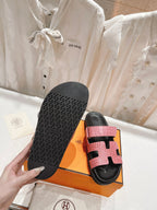 CHYPRE SANDAL BLACK AND BRIGHT PINK LAMBSKIN