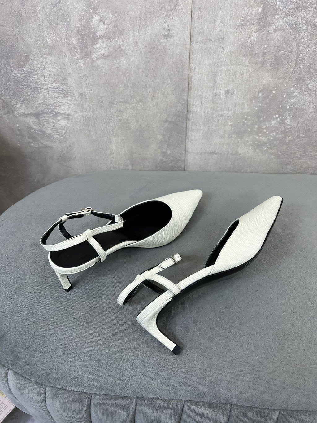 cl kitten with strap 45 white lizard stamped calfskin