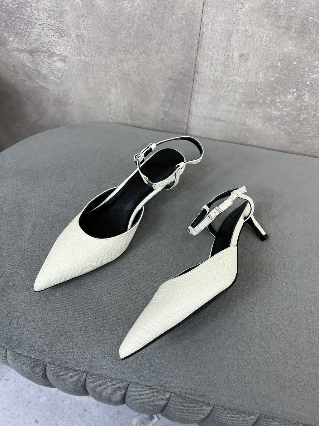 cl kitten with strap 45 white lizard stamped calfskin