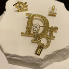 CD Brooch 07
