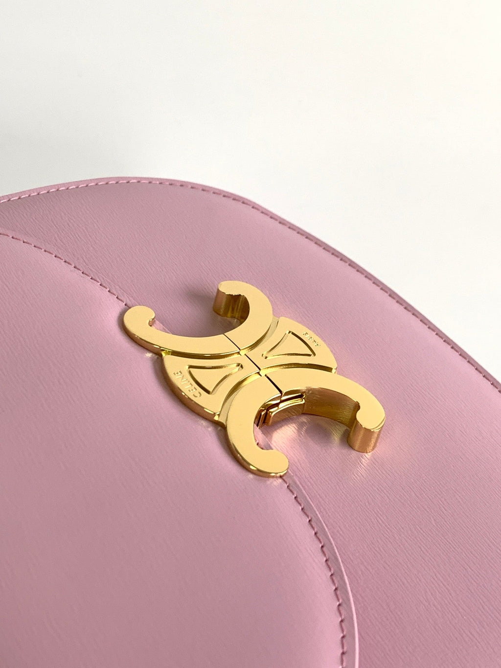 teen besace triomphe 18.5 pink calfskin