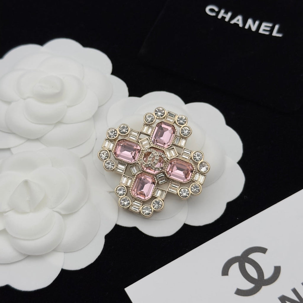 CC Brooch Gold 173155