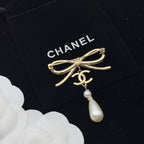 CC  Brooch Pink Gold 173221