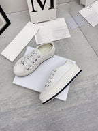 walkn 45 white oblique embroidery canvas
