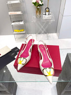 VT Vlogo Signature Pink White Slingback Sheepskin 342236