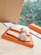 HM 25 Oran Sandal Light Beige Calfskin