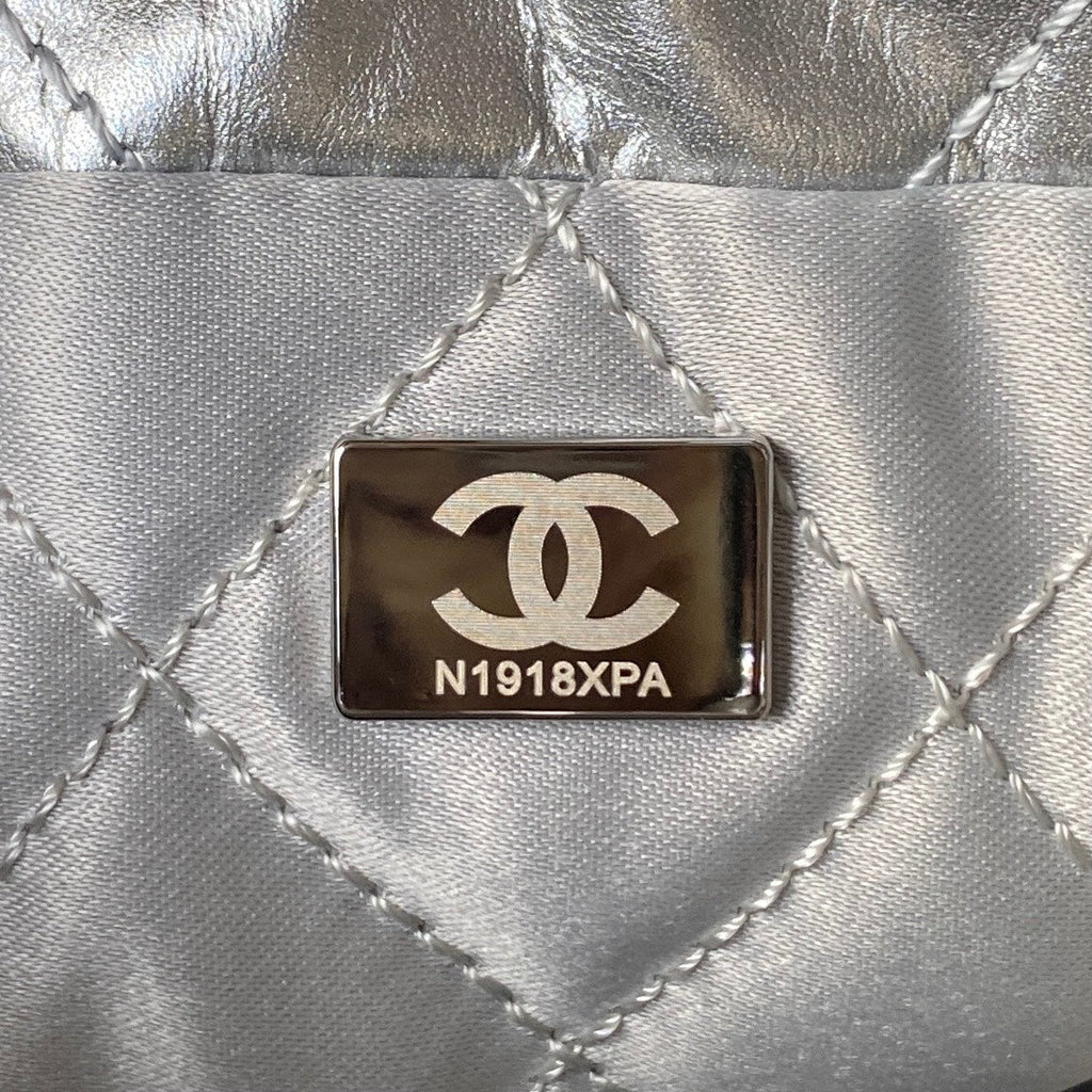 CC 24S Hobo 22 Bag 20cm Silver Metalic Lambskin