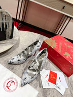 CL So Kate Pumps 120 mm Crepe Satin Gray