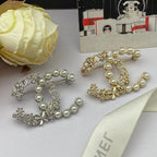 CC Brooch 180086