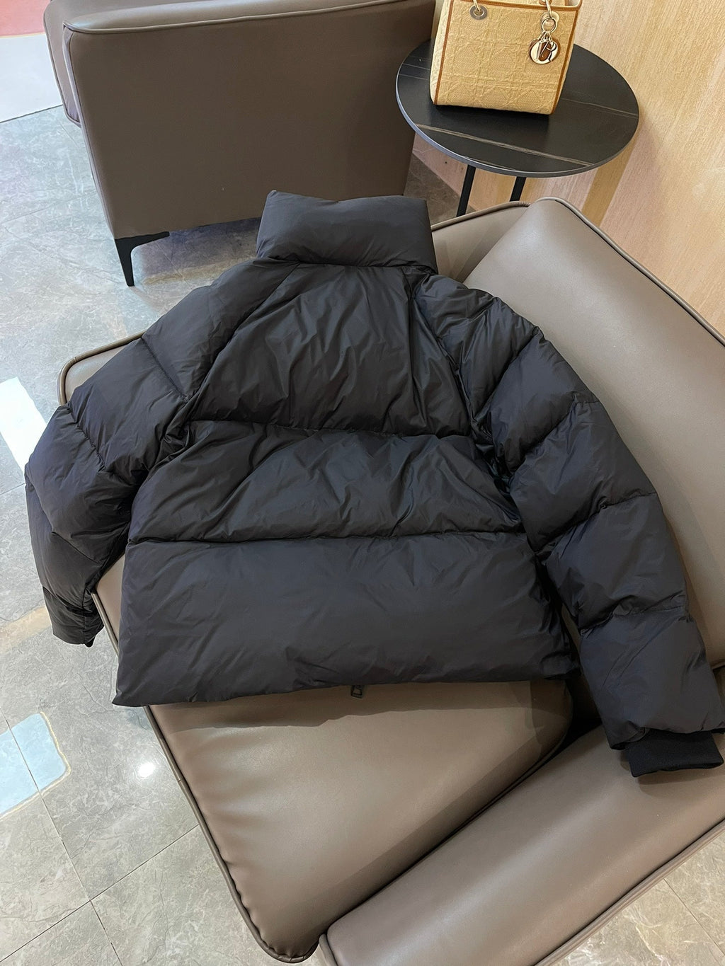Burberry 25 Short Jacket Black Down Nylon