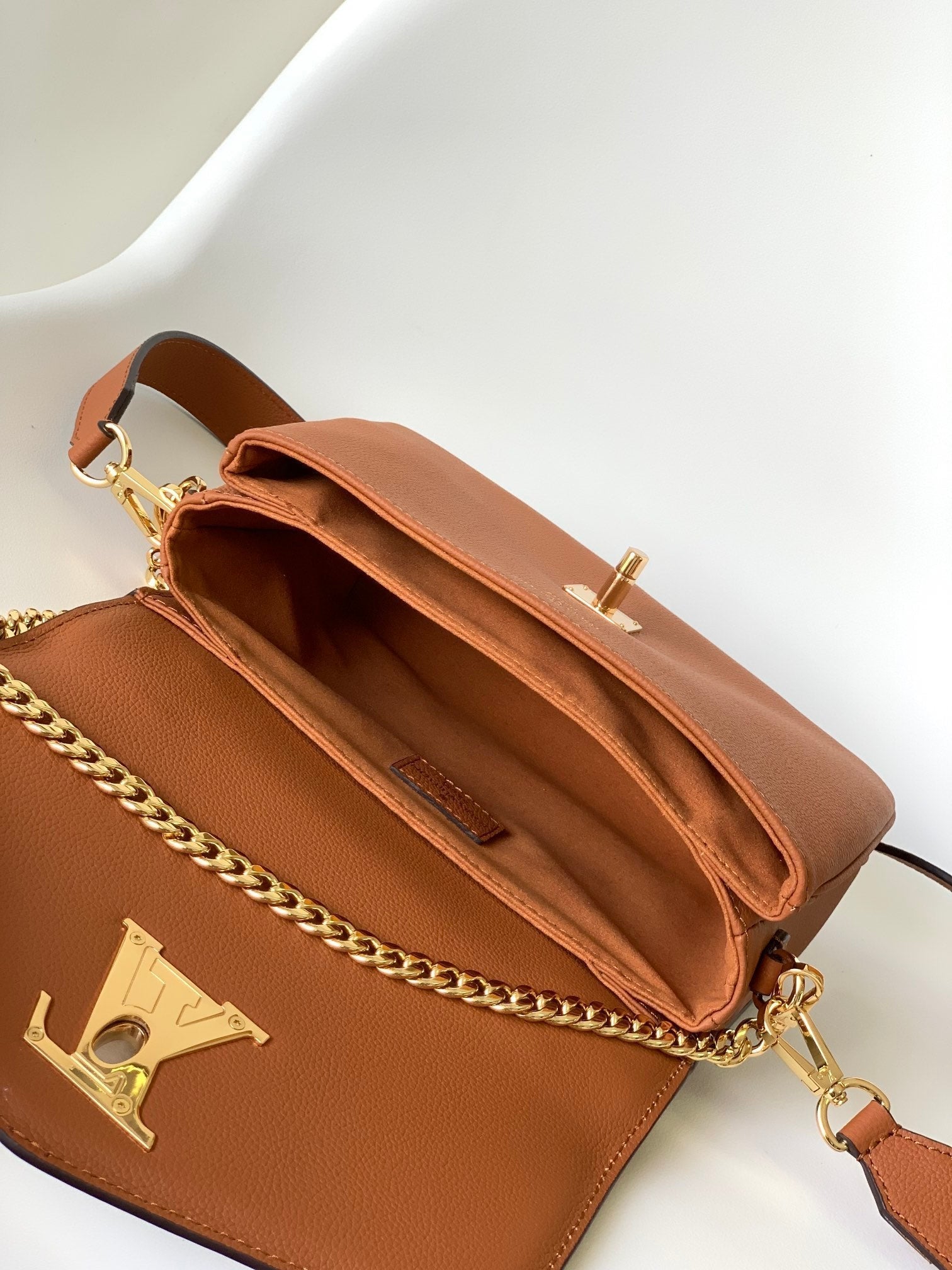 LV Oxford Bag 22cm Brown Gold Cowhide 252067