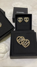 CC Brooch Light Gold 161773